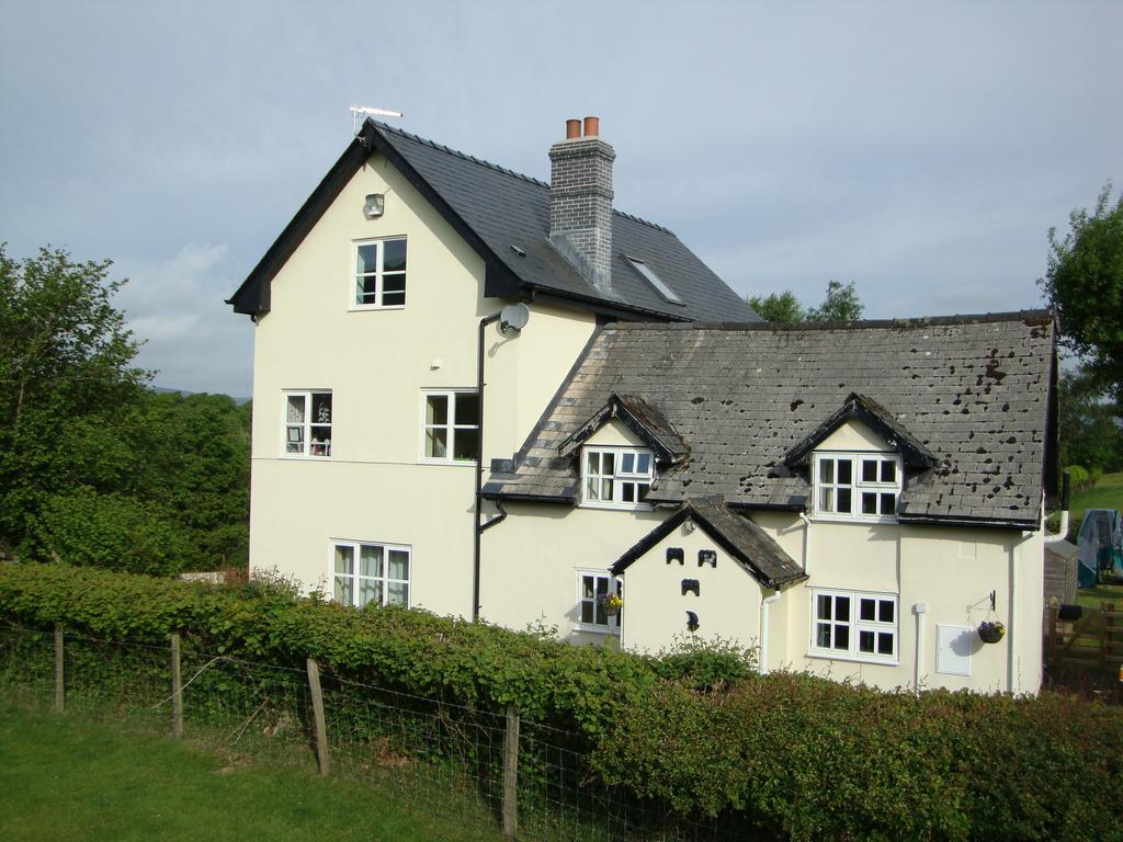 Ceiros Cottage Llangammarch Wells Extérieur photo